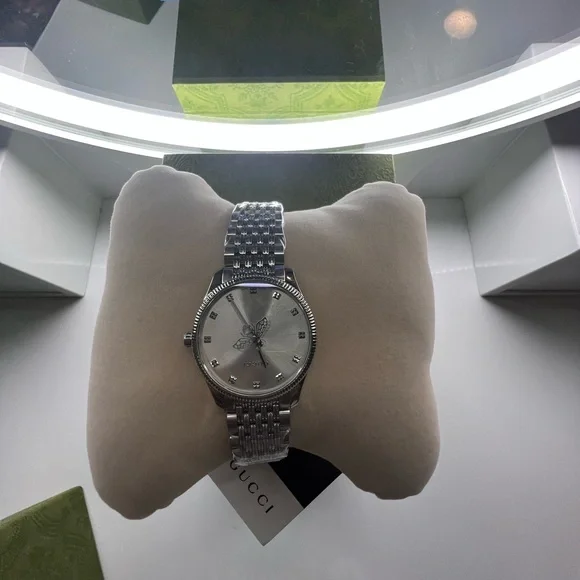 Gucci | Accessories | 29mm Gtimeless Bee Watch With Bracelet  display picture 3